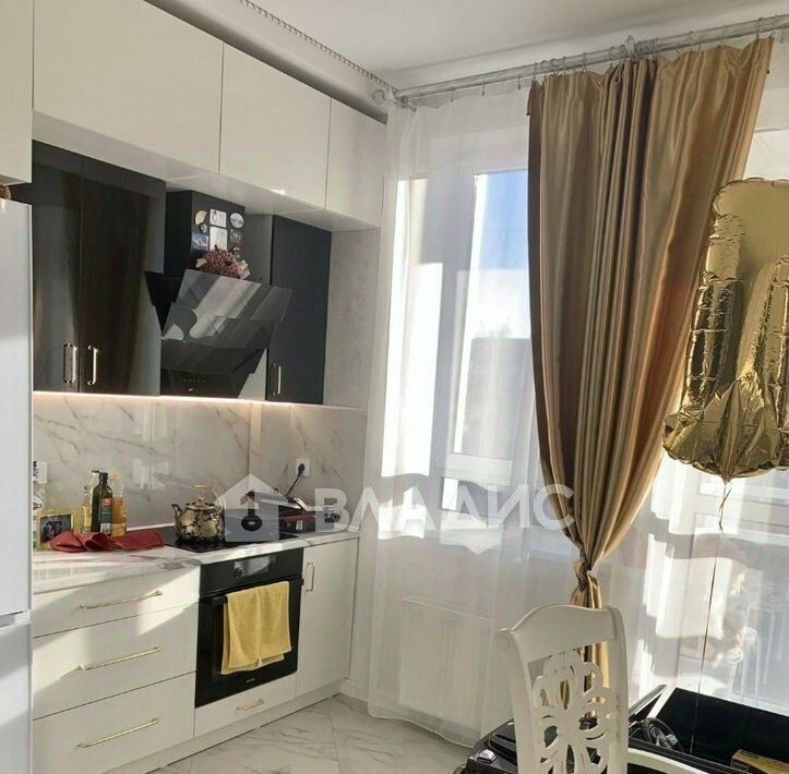 квартира г Белгород Западный б-р Свято-Троицкий 34 фото 3
