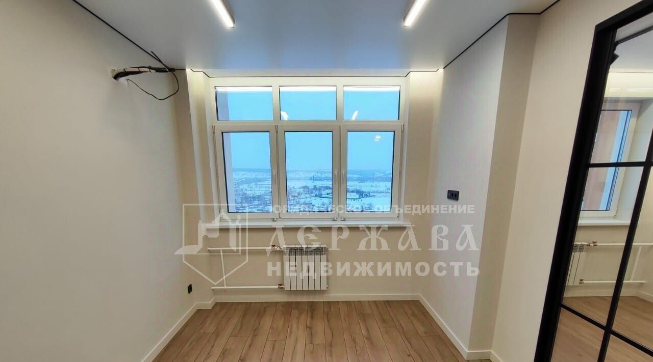 квартира г Кемерово р-н Ленинский пр-кт Ленинградский 44 фото 1