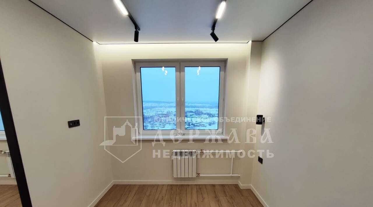 квартира г Кемерово р-н Ленинский пр-кт Ленинградский 44 фото 3