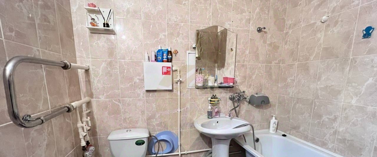 квартира г Старый Оскол Дубрава 1 кв-л, 18 фото 6
