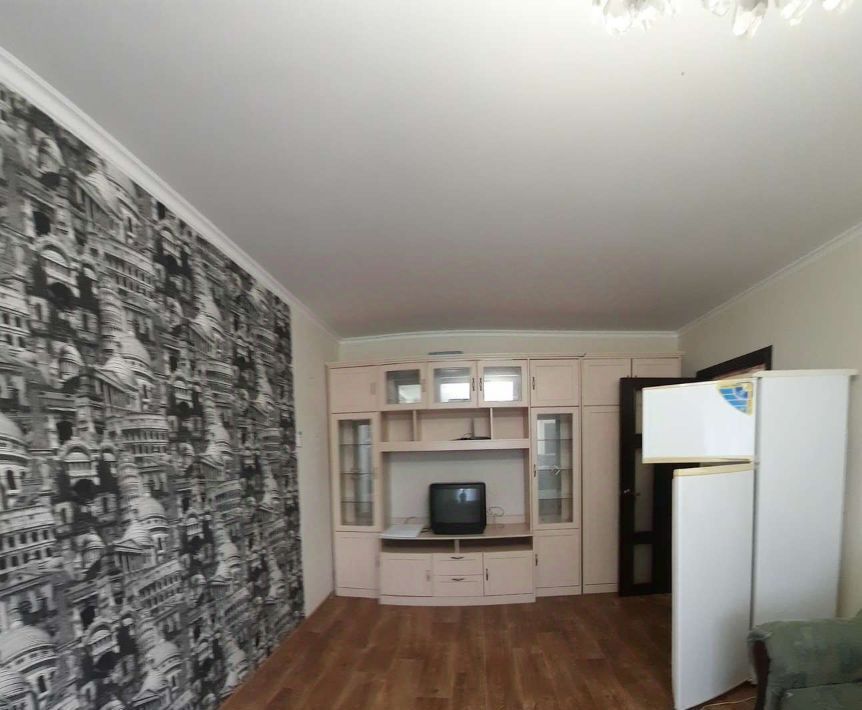 квартира г Старый Оскол ул Крутикова 17 фото 4