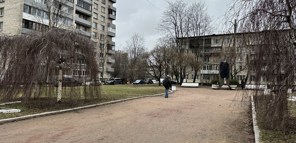 квартира г Санкт-Петербург метро Проспект Славы пр-кт Славы 8 округ Купчино фото 1