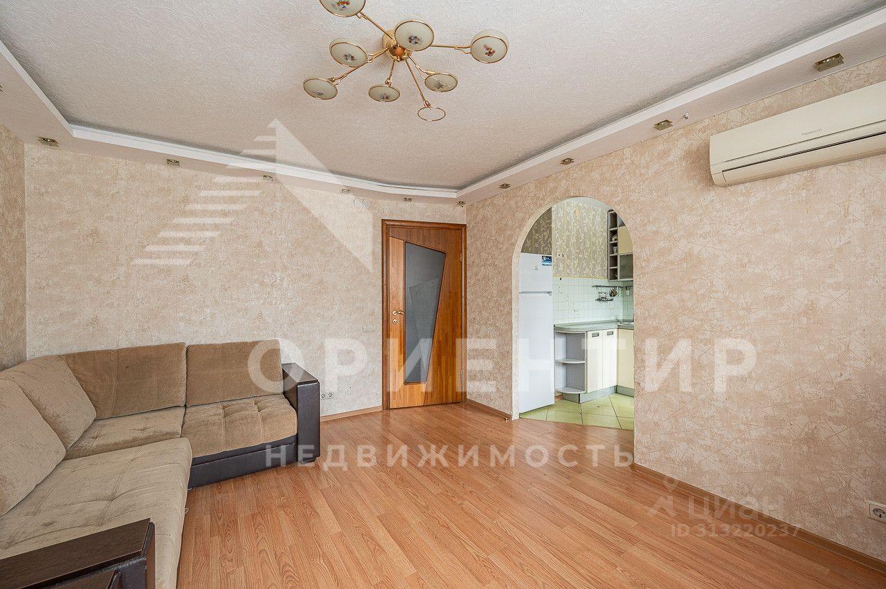 квартира г Екатеринбург р-н Ленинский ул Серафимы Дерябиной 49/2 фото 3