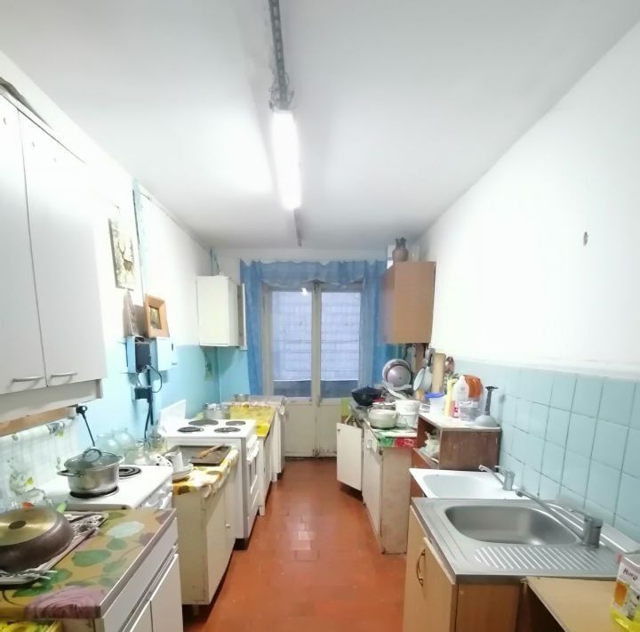 комната г Киров р-н Первомайский ул Молодой Гвардии 41 фото 4