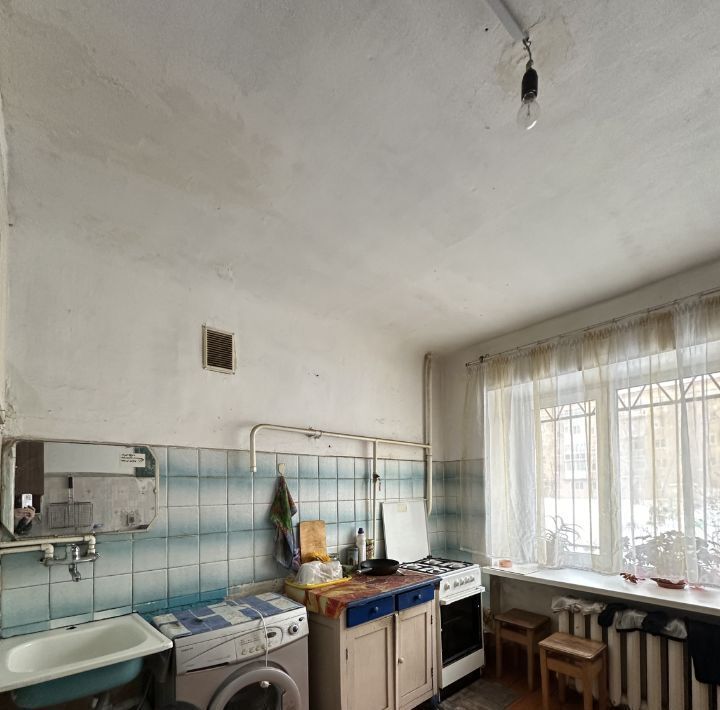 комната г Омск р-н Советский пр-кт Мира 23а Советский АО фото 2
