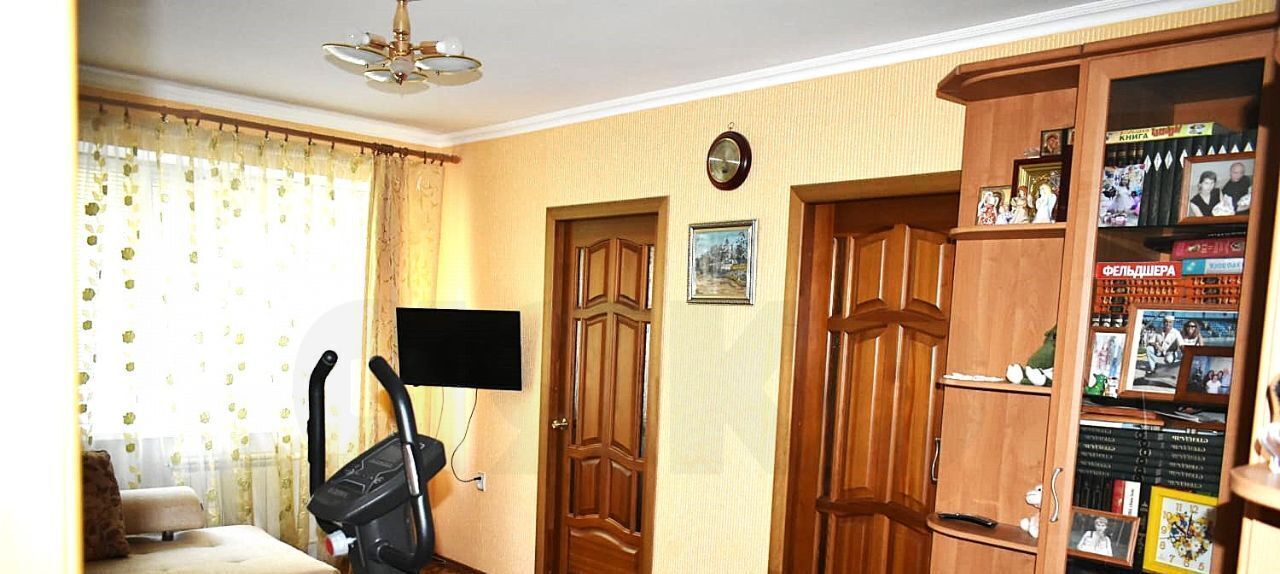 квартира г Волгоград мкр Ангарский р-н Дзержинский ул им. маршала Рыбалко 10 фото 6