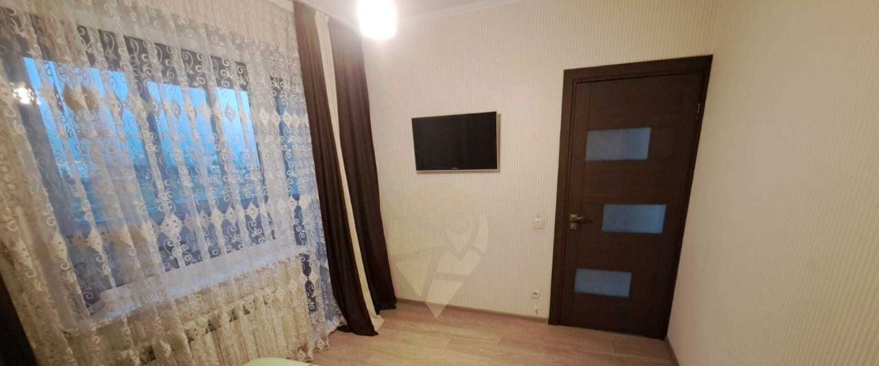 квартира г Старый Оскол мкр Зеленый Лог 1Б фото 10