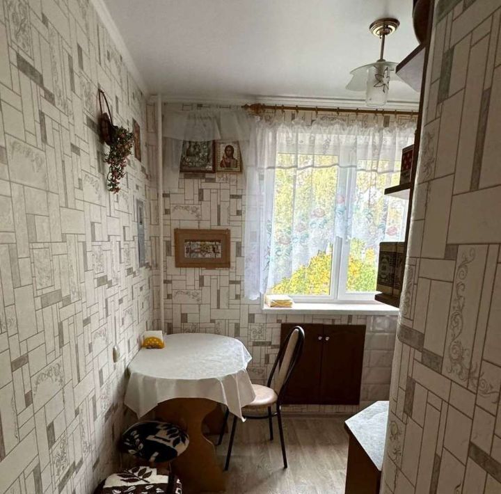 квартира г Тольятти р-н Центральный ул Ушакова 62 фото 10