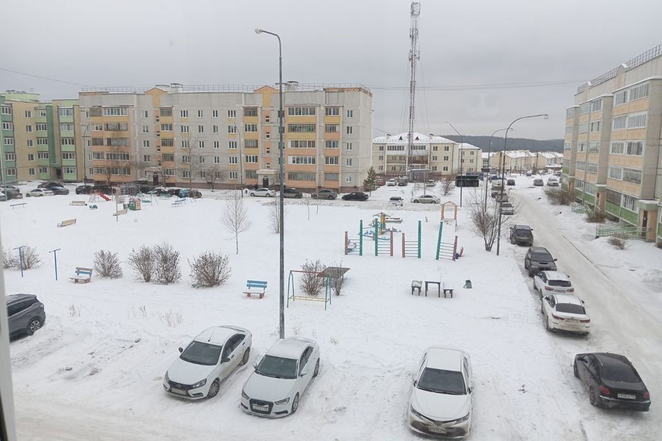 квартира г Полевской Полевской городской округ, микрорайон Зелёный Бор-2, 23 фото 5