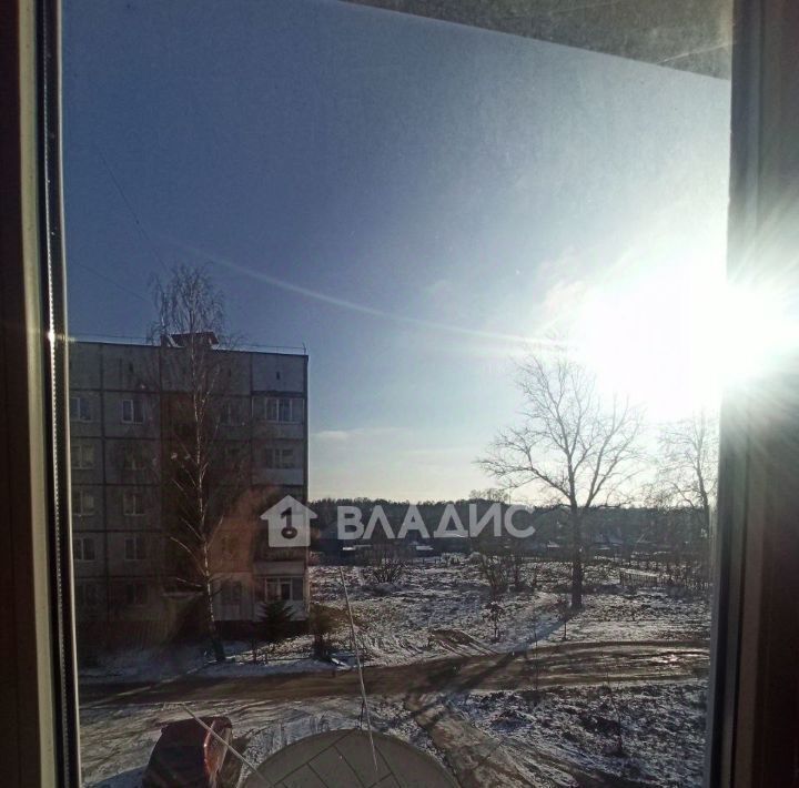 квартира р-н Дятьковский г Дятьково 13-й микрорайон 22 фото 4