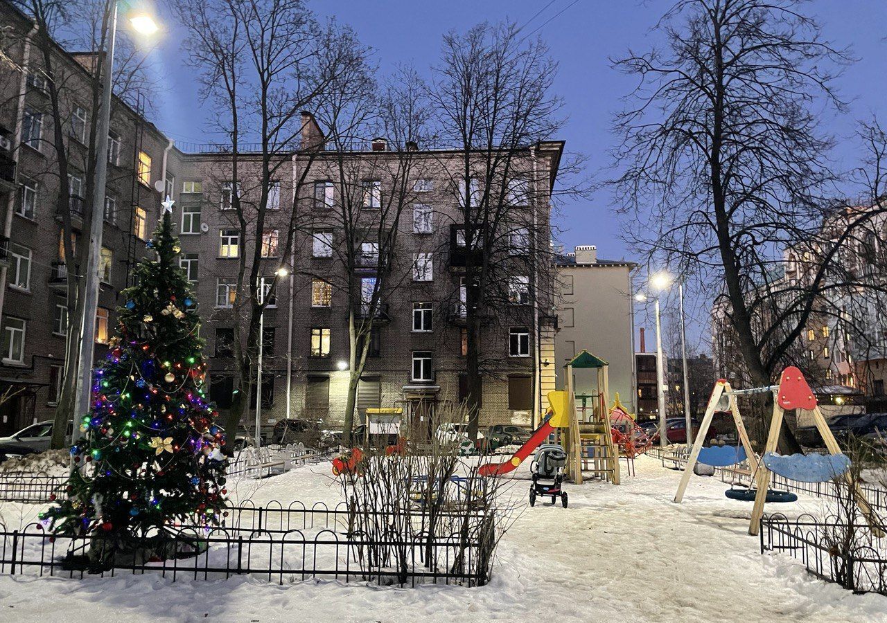 квартира г Санкт-Петербург метро Чкаловская наб Адмирала Лазарева 20 фото 25