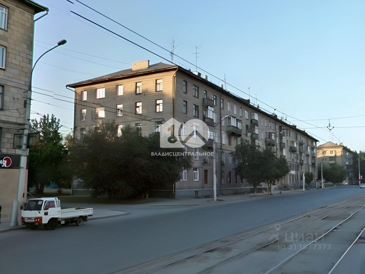 квартира г Новосибирск р-н Дзержинский пр-кт Дзержинского 71 фото 1