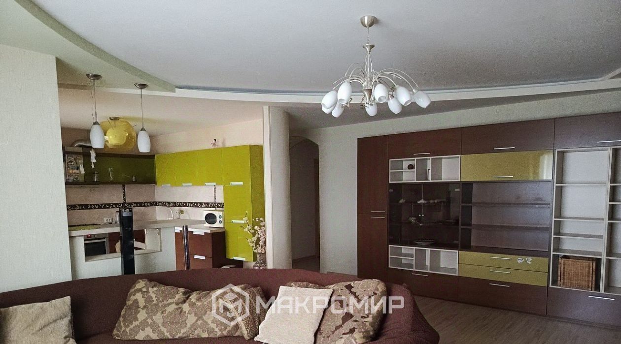 квартира г Брянск р-н Советский ул Крахмалева 47 фото 4