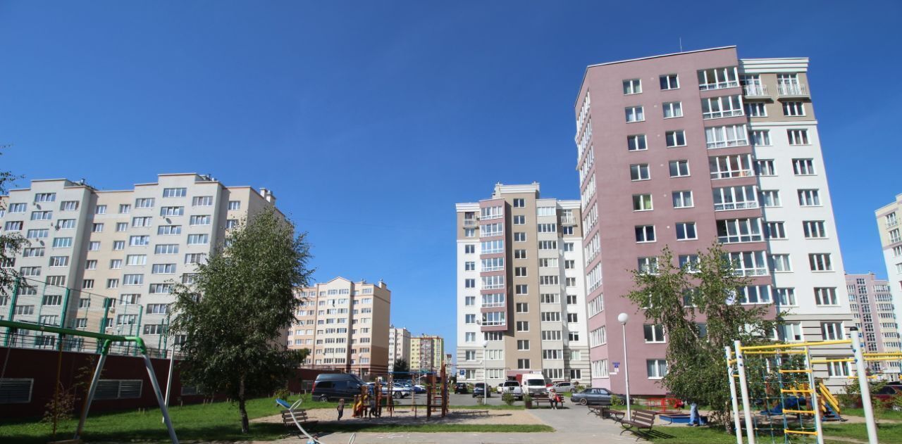квартира г Калининград р-н Ленинградский ул Кипарисовая 1 фото 1