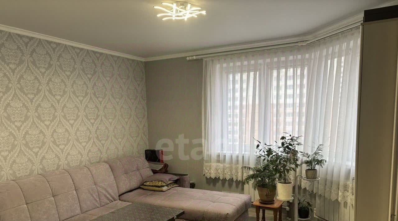 квартира г Калуга р-н Октябрьский ул Хрустальная 44к/3 фото 1