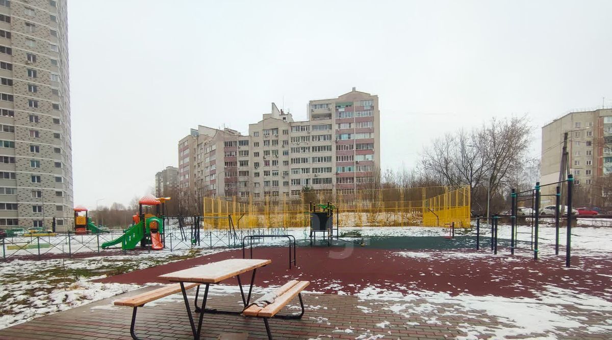 квартира г Калуга р-н Октябрьский б-р Солнечный 18 фото 4