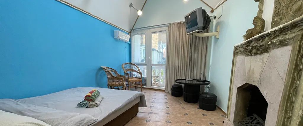 комната г Ялта ул Дражинского 23в фото 1
