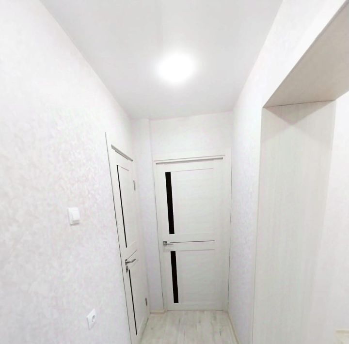 квартира г Ульяновск р-н Заволжский ул Ленинградская 32 фото 9