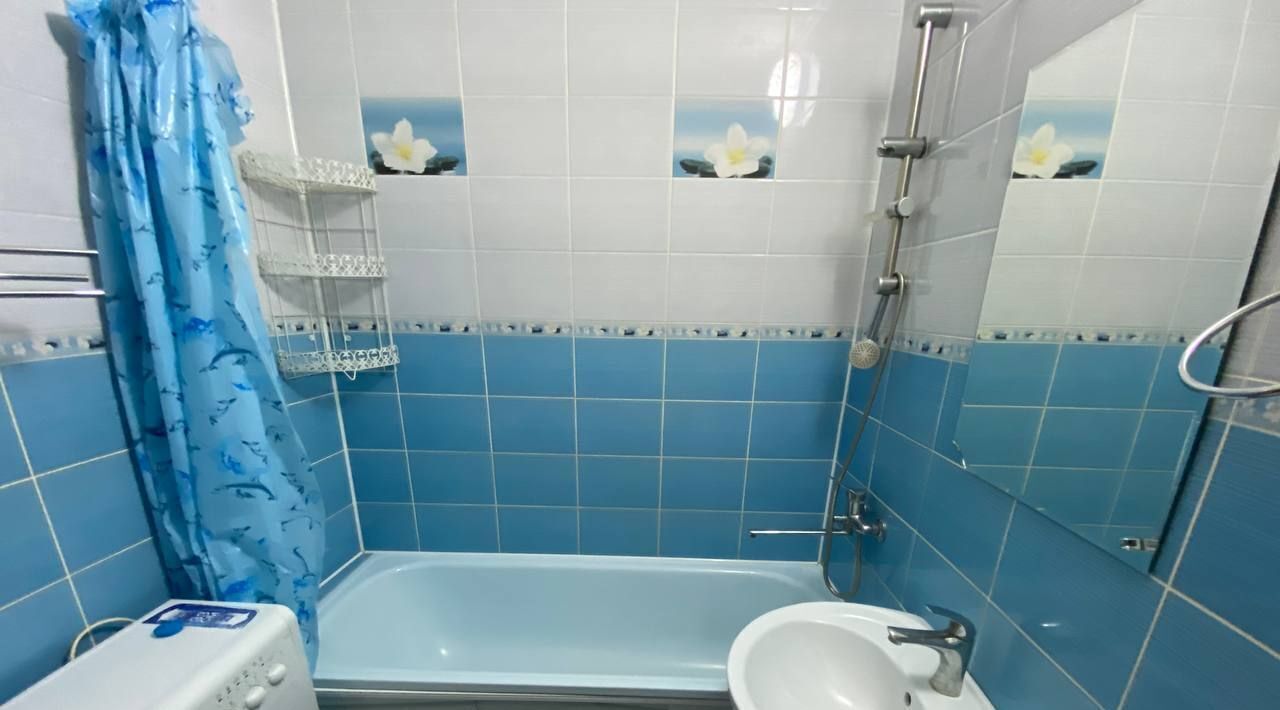 квартира г Омск р-н Кировский б-р Архитекторов 4/1 Кировский АО фото 1
