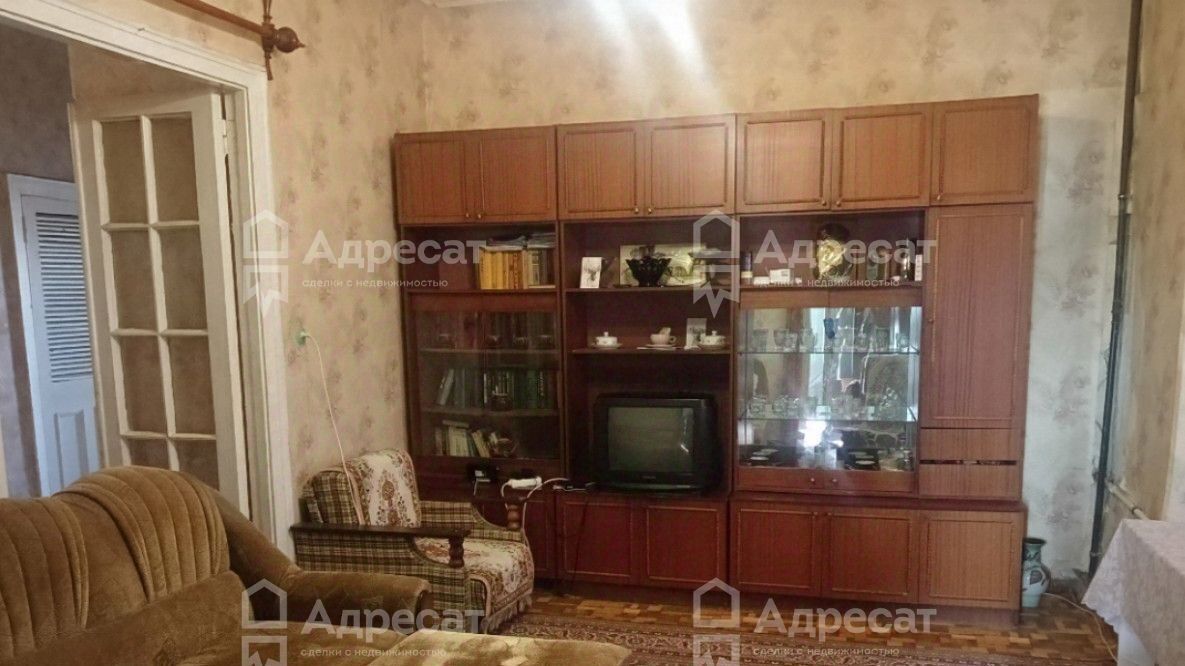 квартира г Волгоград р-н Краснооктябрьский ул им. Кузнецова 38 фото 1