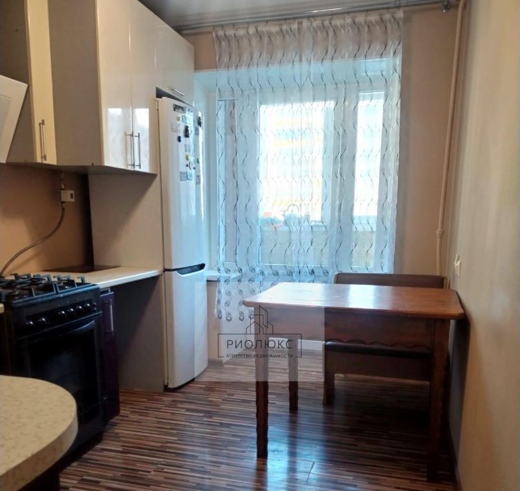квартира г Магнитогорск р-н Орджоникидзевский ул Калмыкова 10/1 фото 18