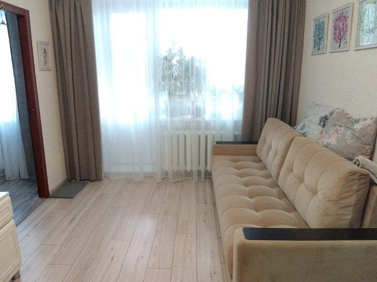 квартира г Калуга р-н Октябрьский ул Маршала Жукова 37 фото 1