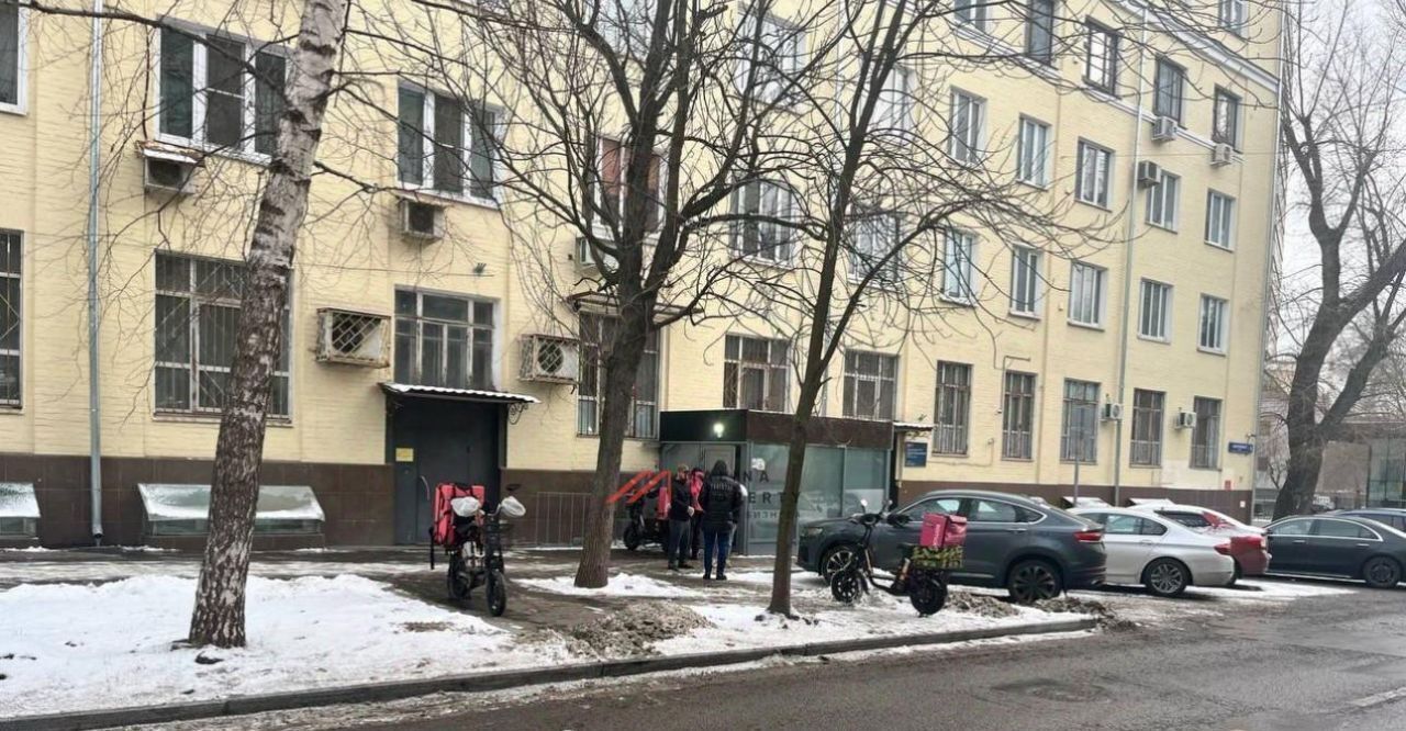 торговое помещение г Москва метро Улица 1905 года ул Мантулинская 12 фото 1