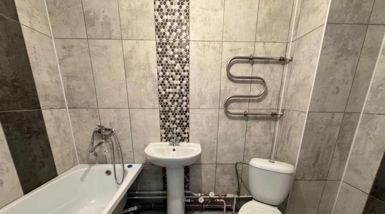 квартира г Новокузнецк р-н Заводской ул Тореза 3 фото 3