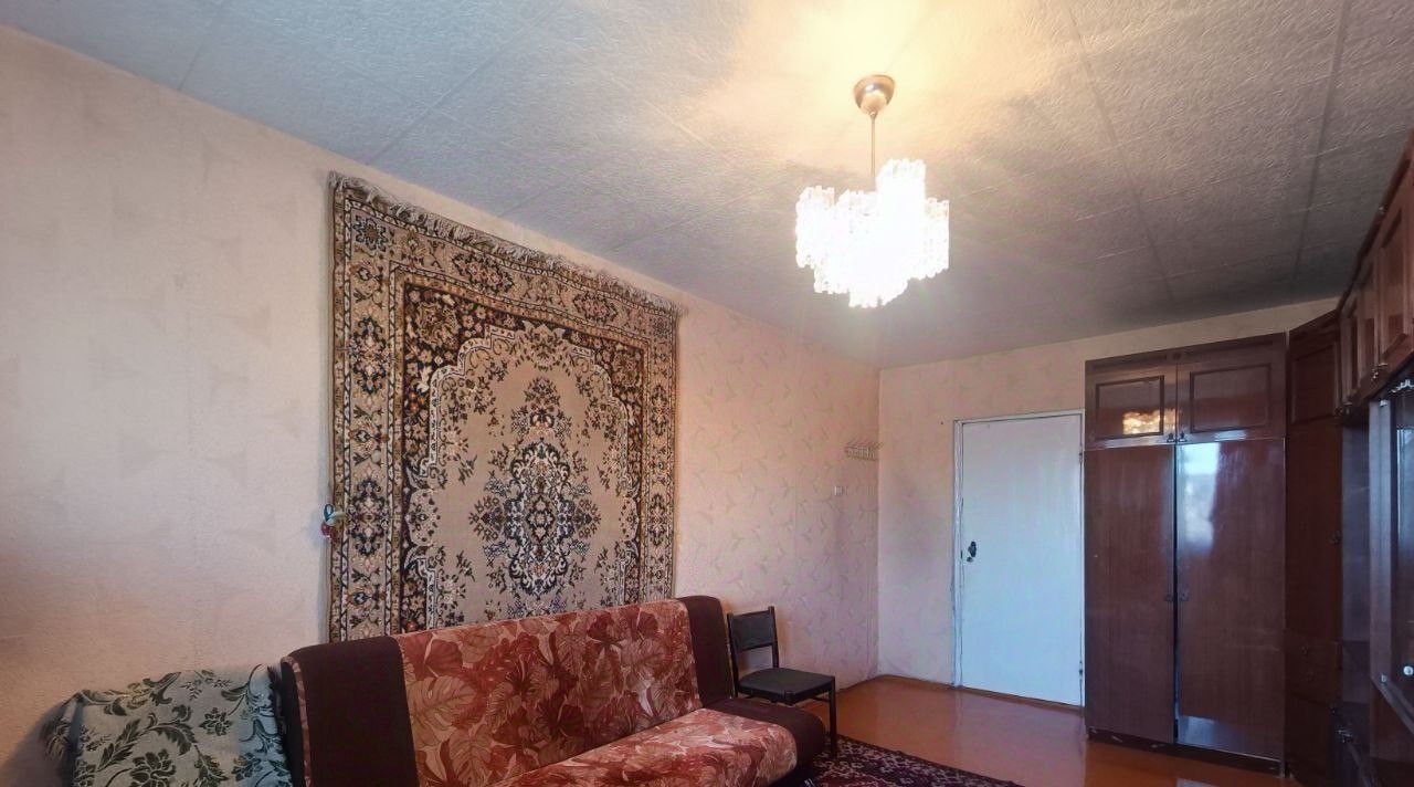 комната г Иркутск р-н Свердловский ул Доржи Банзарова 19 фото 4