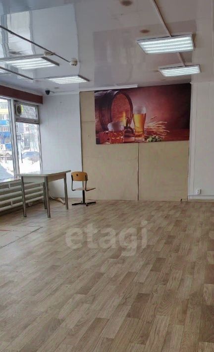 торговое помещение г Муравленко ул Губкина 32б фото 8