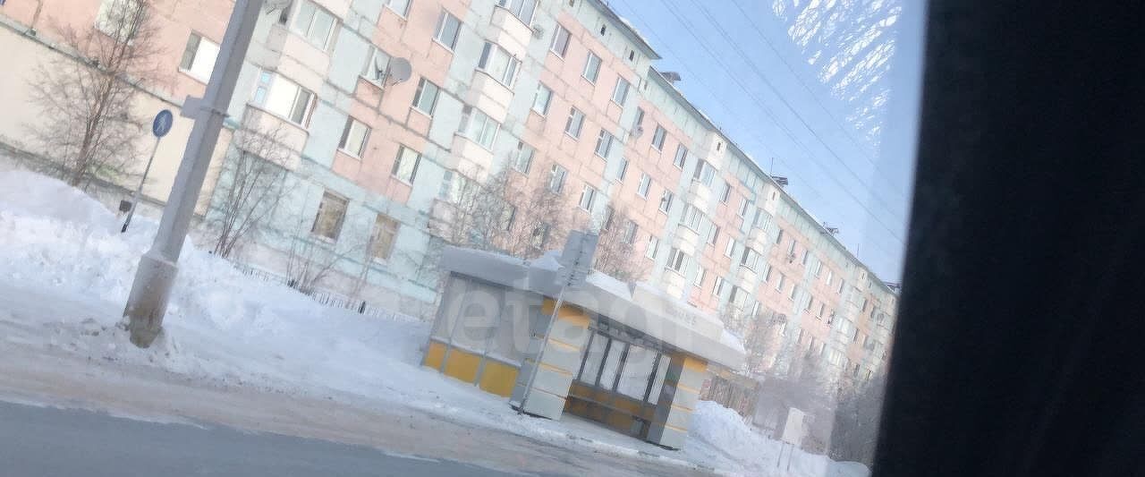 торговое помещение г Новый Уренгой ул Молодежная 3 фото 1