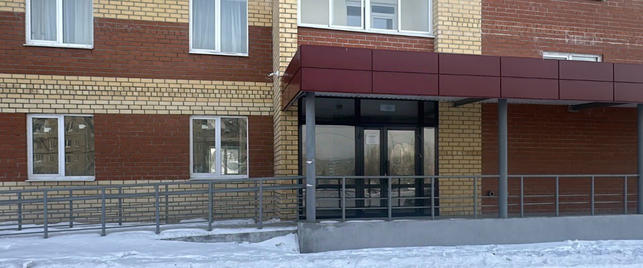 торговое помещение г Нижний Тагил р-н Тагилстроевский пр-кт Уральский 95 фото 2