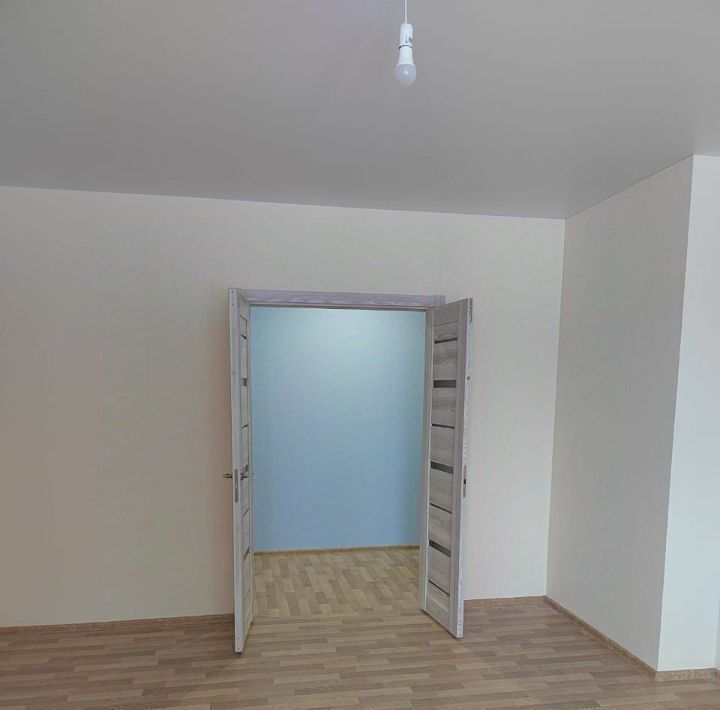 квартира г Ярославль р-н Заволжский ул Красноборская 38к/3 фото 2