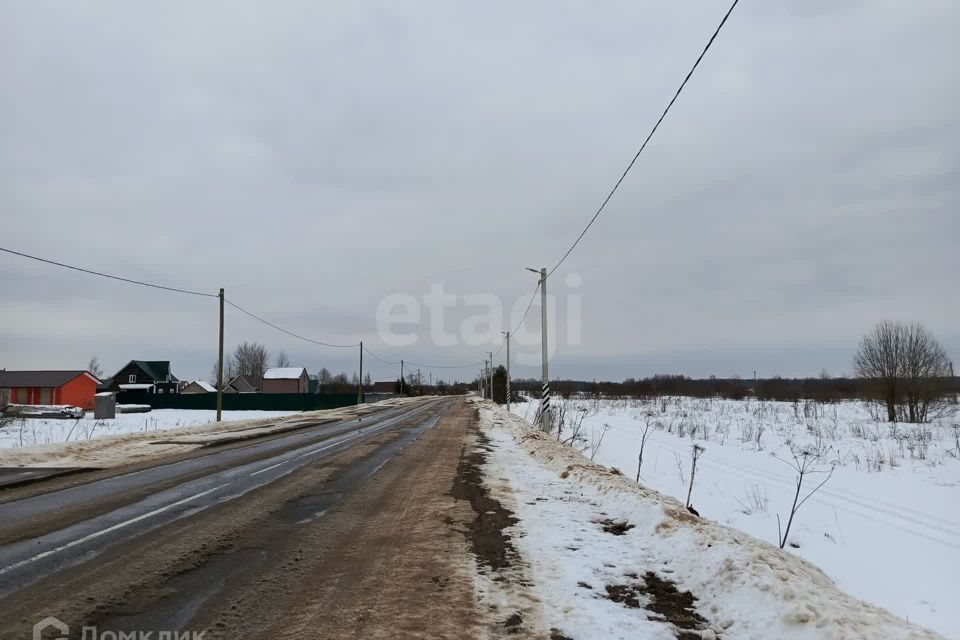 земля р-н Волховский д. Бережки фото 4