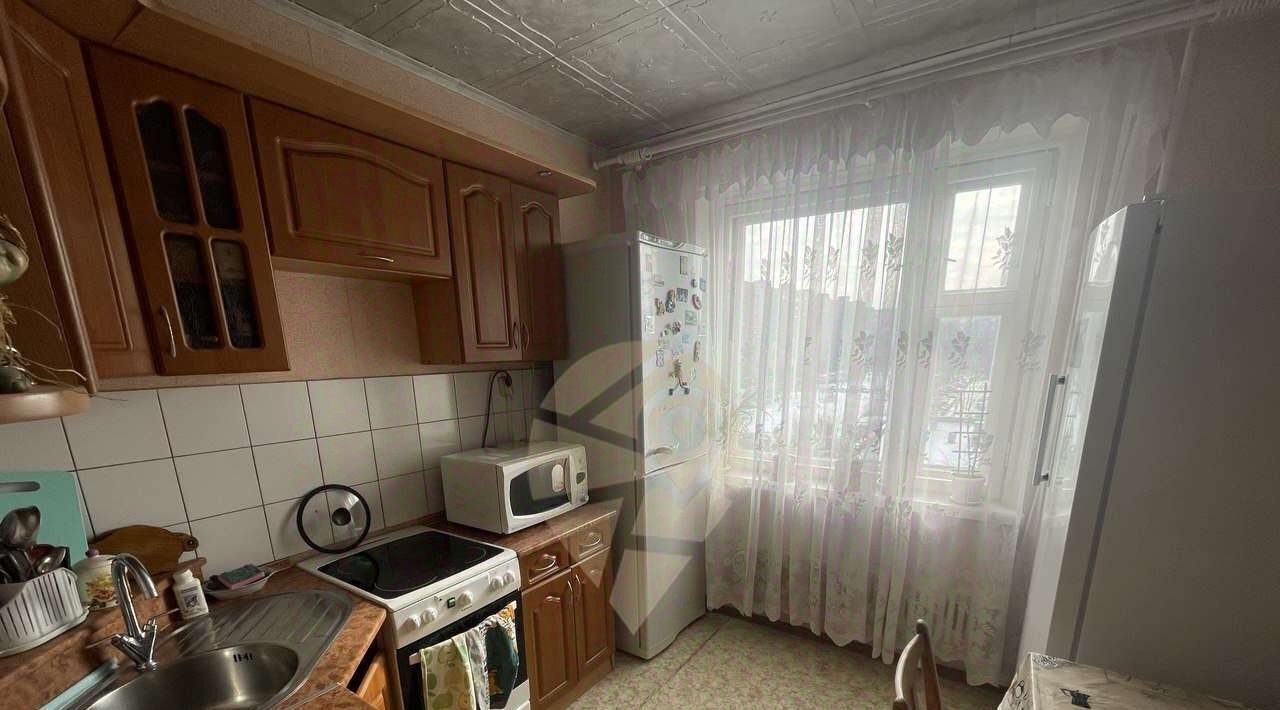 квартира г Старый Оскол Восточный микрорайон 14 фото 1
