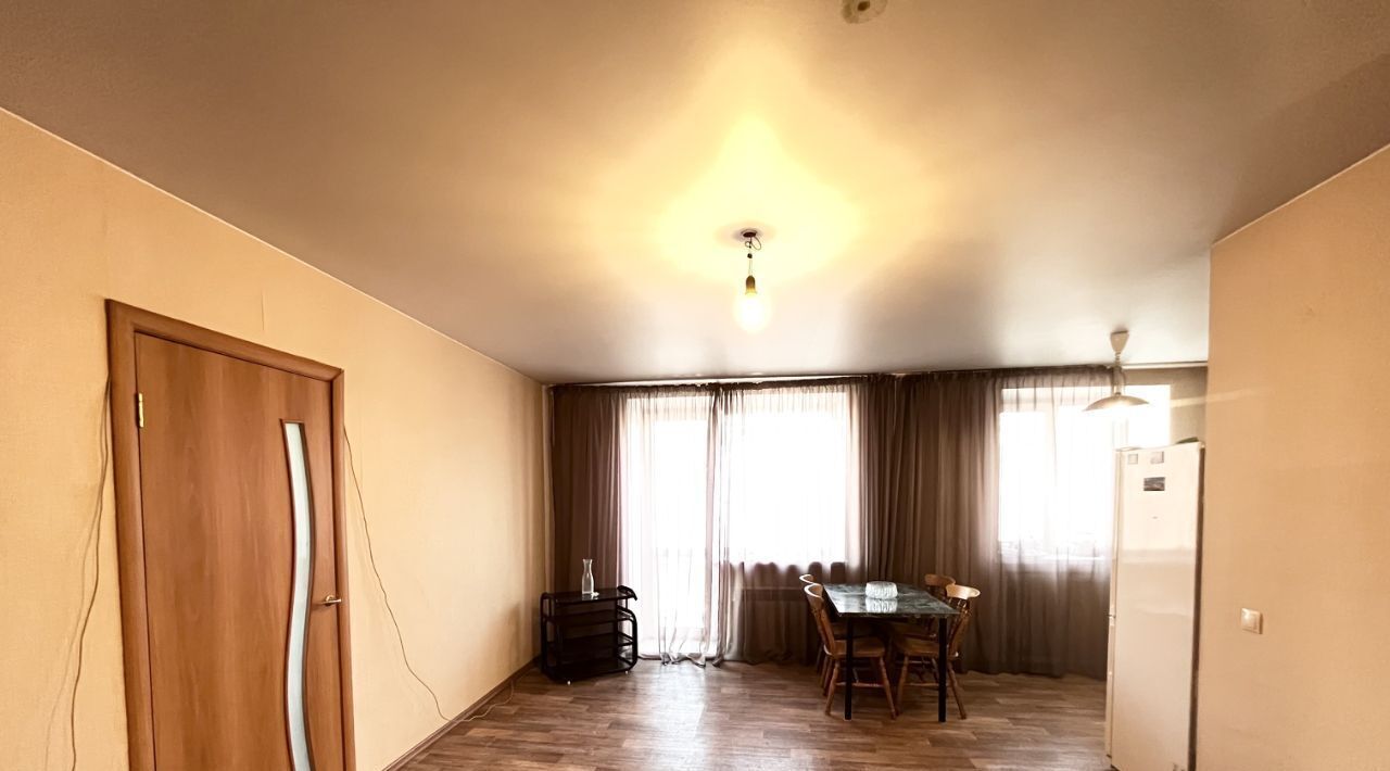 квартира г Омск р-н Центральный пр-кт Карла Маркса 34 фото 6