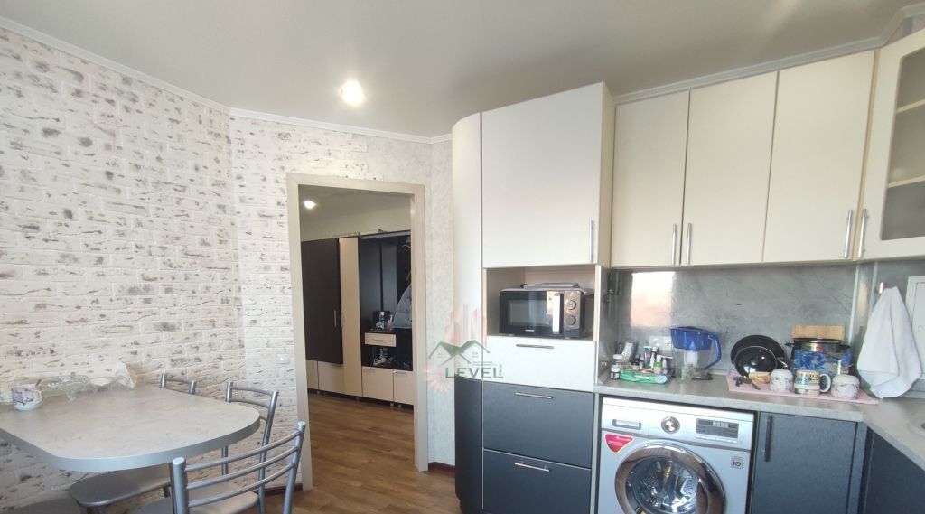 квартира г Саратов р-н Заводской ул Миллеровская 13 фото 15