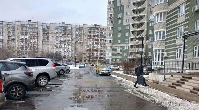 10-й микрорайон Западный ул 60 лет Октября 8 фото
