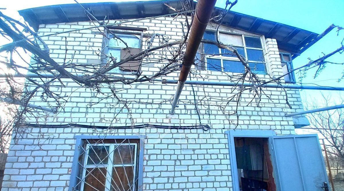дом г Волжский снт Здоровье химика ул 64-я фото 9