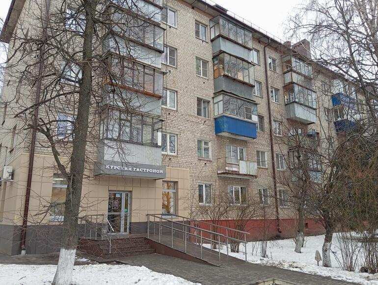 квартира г Курск р-н Центральный ул Карла Маркса 72к/9 фото 18