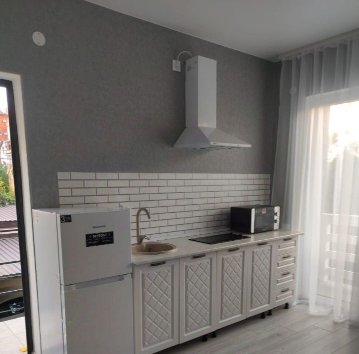 дом г Геленджик мкр Магилат ул Кустодиева Центр фото 9