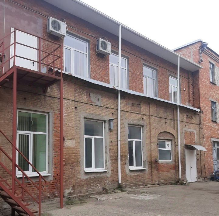 свободного назначения р-н Ейский г Ейск ул Свердлова 100 фото 2