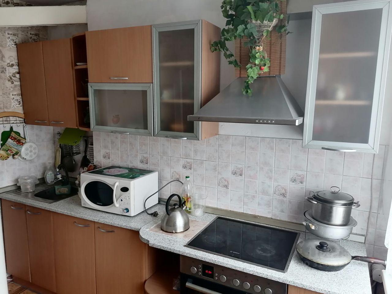 квартира г Новосибирск р-н Дзержинский ул Авиастроителей 1 фото 6