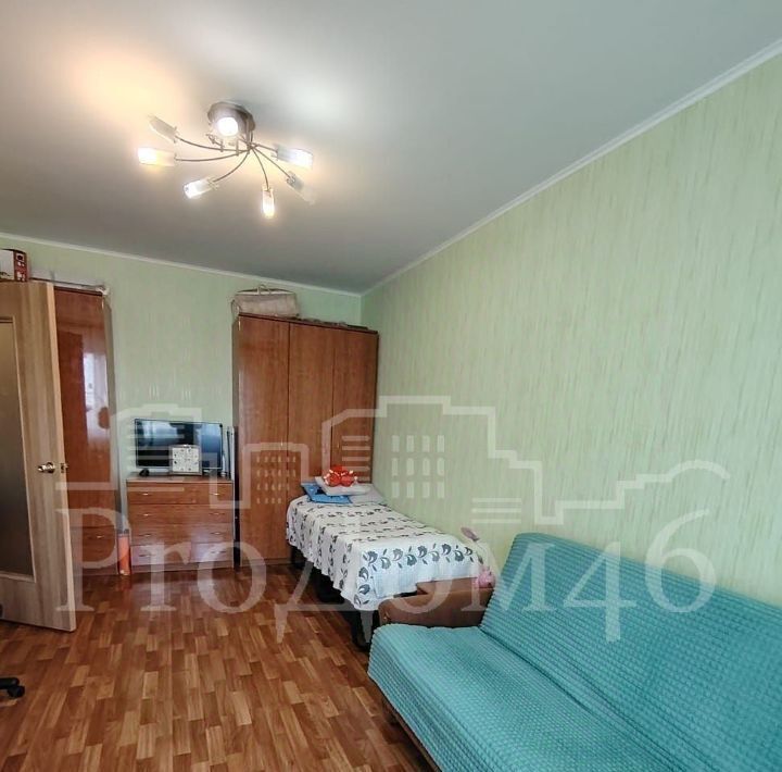 квартира г Курск р-н Центральный пр-кт Вячеслава Клыкова 81 фото 14