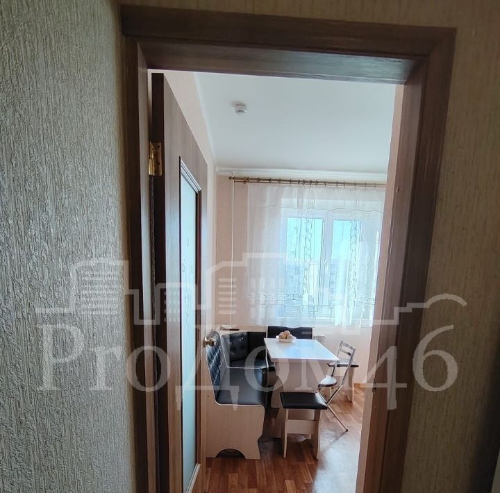 квартира г Курск р-н Центральный пр-кт Вячеслава Клыкова 81 фото 17