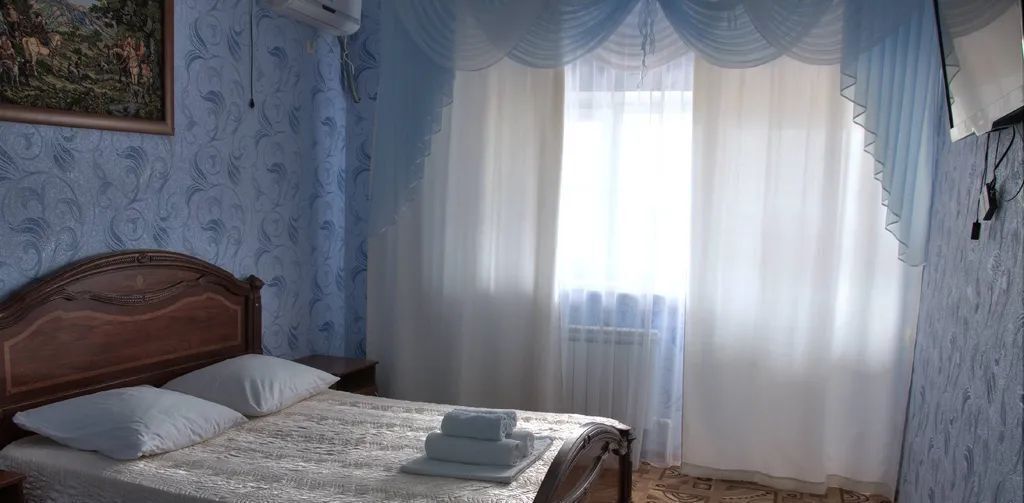 комната г Волгодонск ул Набережная 18 фото 1