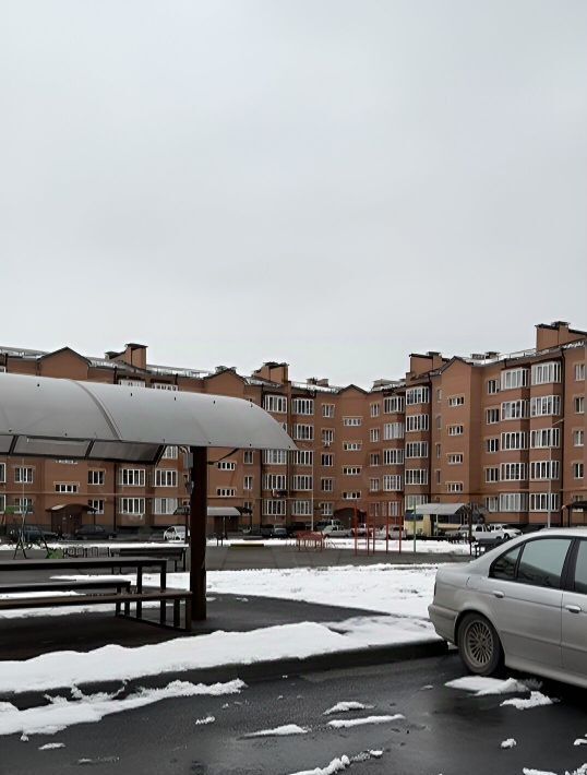 квартира г Владикавказ ул Хадарцева 39к/2 фото 2