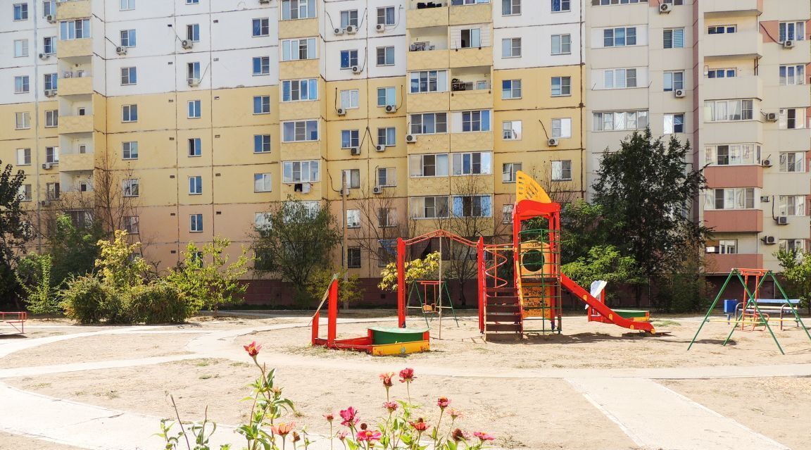 квартира г Астрахань р-н Кировский ул Куликова 81к/4 фото 18