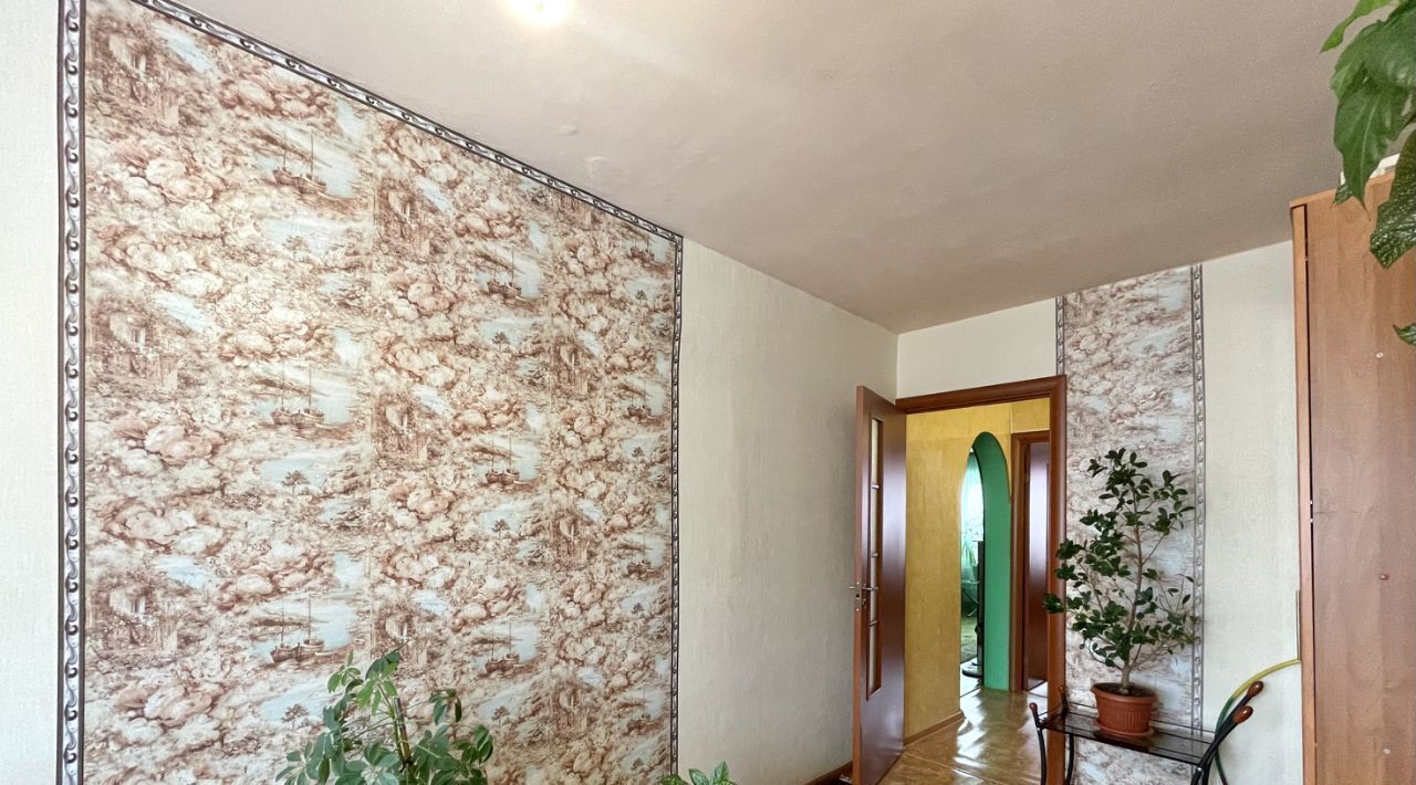 квартира г Омск р-н Центральный ул Багратиона 25а пос. Амурский фото 16