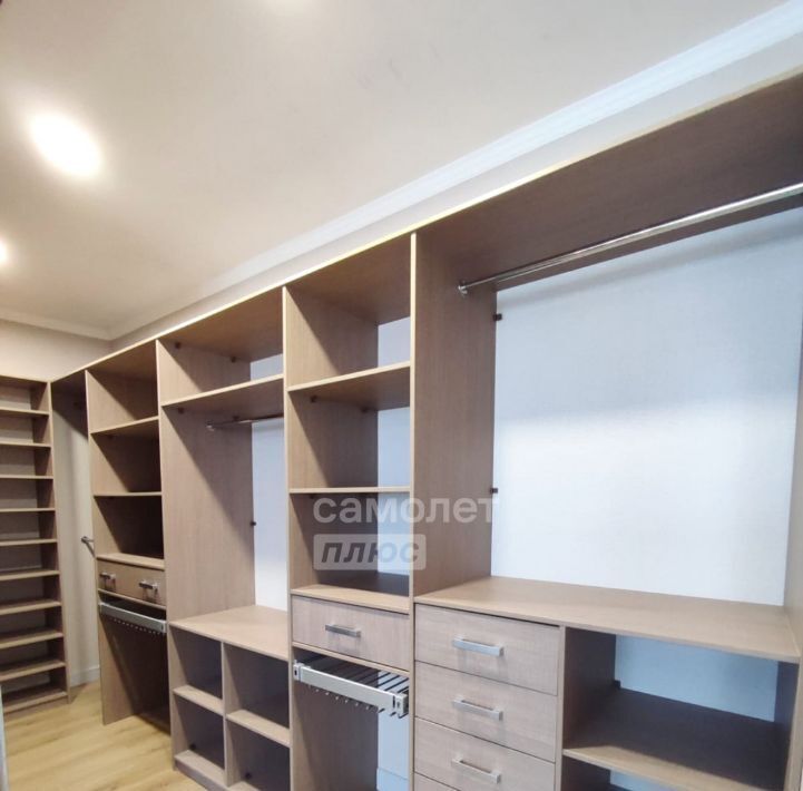 квартира г Тольятти р-н Автозаводский ул Спортивная 8б фото 5